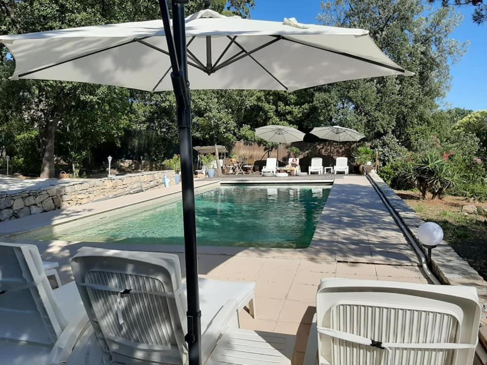 Mas Provencal Au Cannet Des Maures Le Cannet-des-Maures Exterior photo